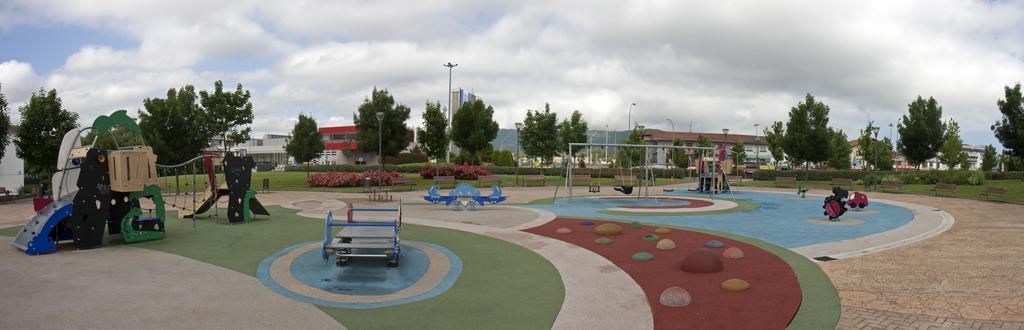 Hostal Europa Pension Irun Bagian luar foto